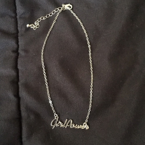 Necklace - Picture 1 of 2